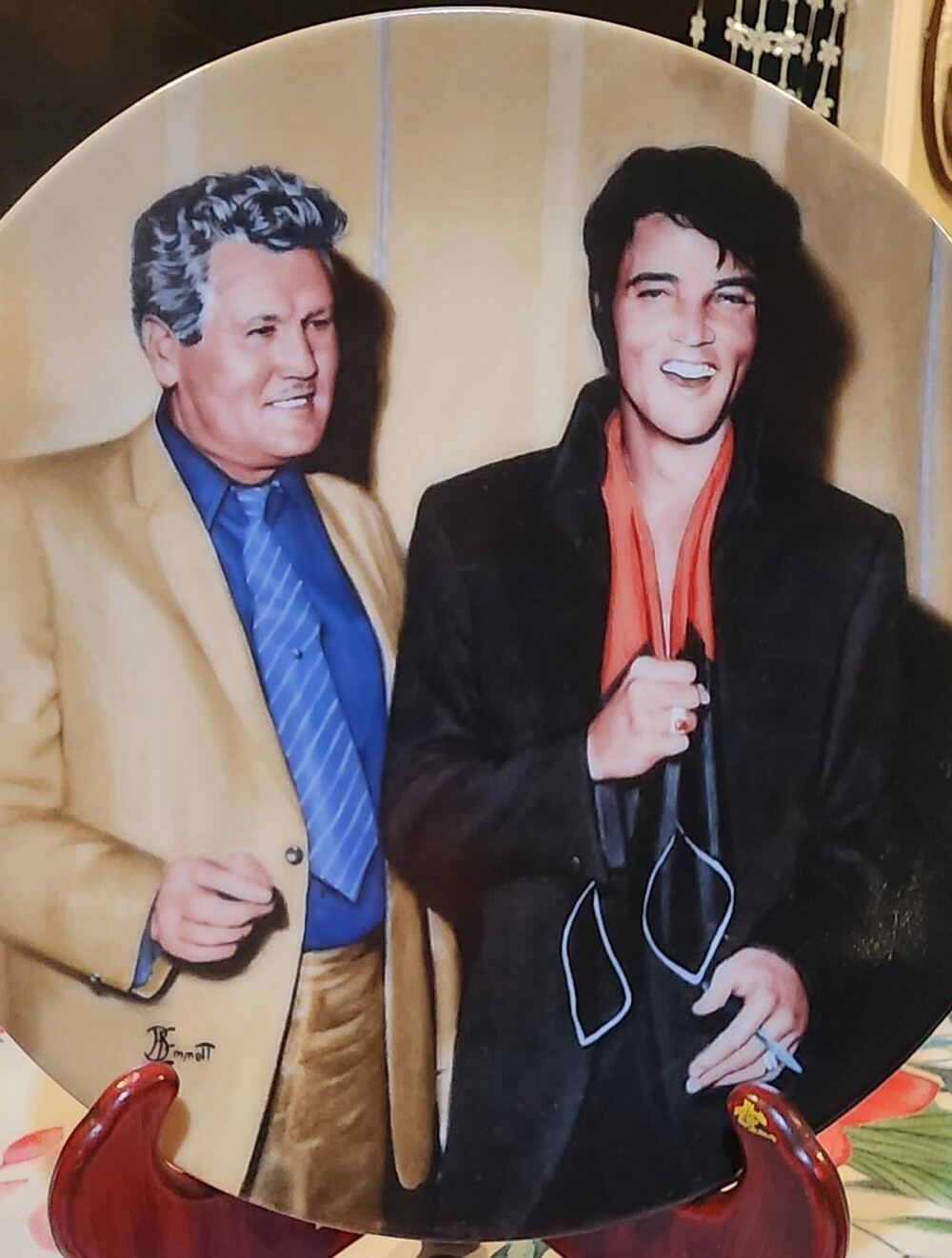 Elvis Presley Collectors Plate Delphi "Elvis Returns To The Stage" #14837A
